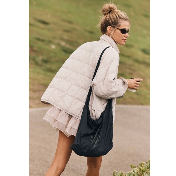 FP Movement Pippa Packable Puffer Jacket Coat Free People Tofu Sz Medium New NWT - Picture 3 of 10